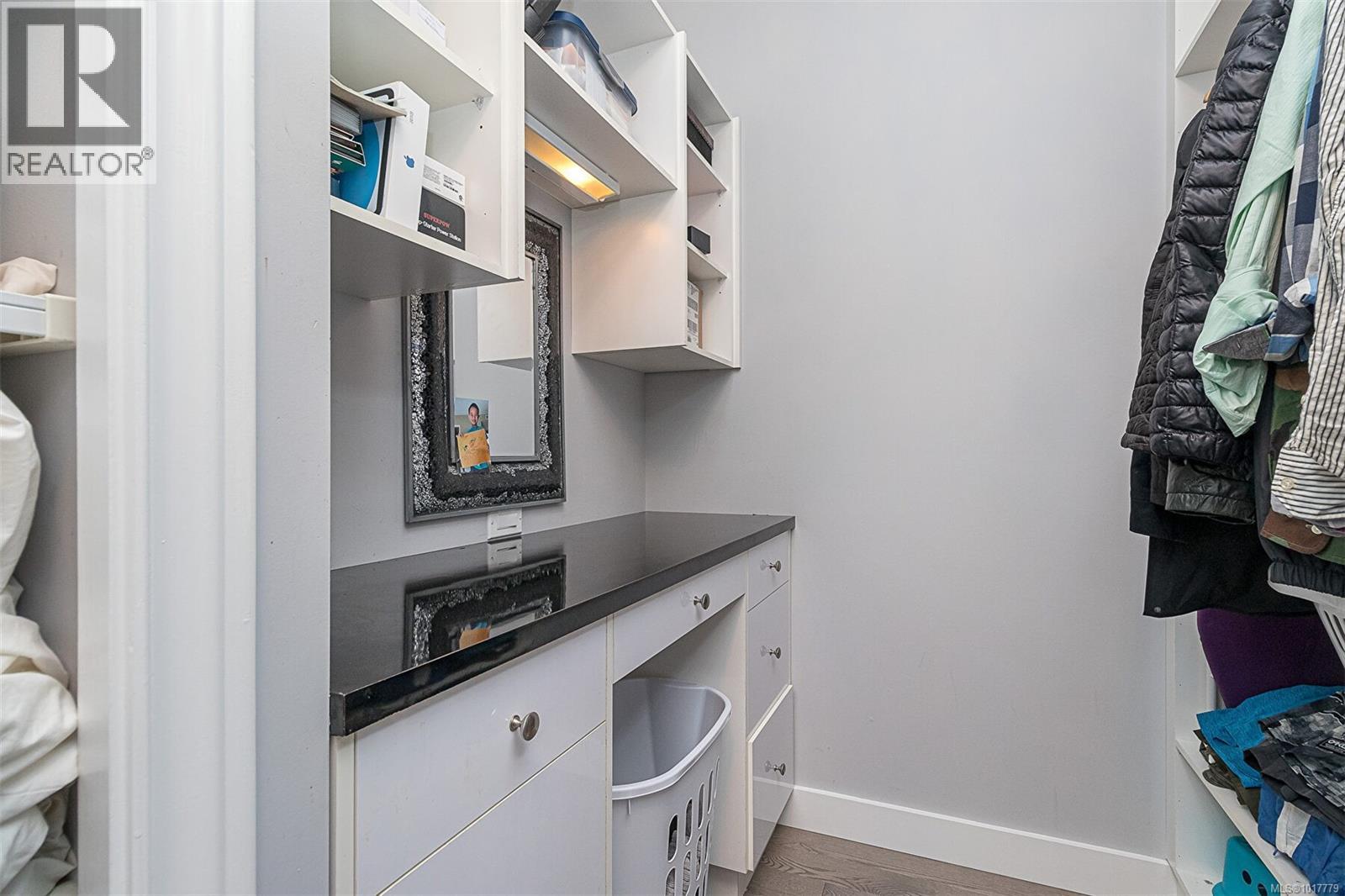  1062 Valewood Trail, Saanich