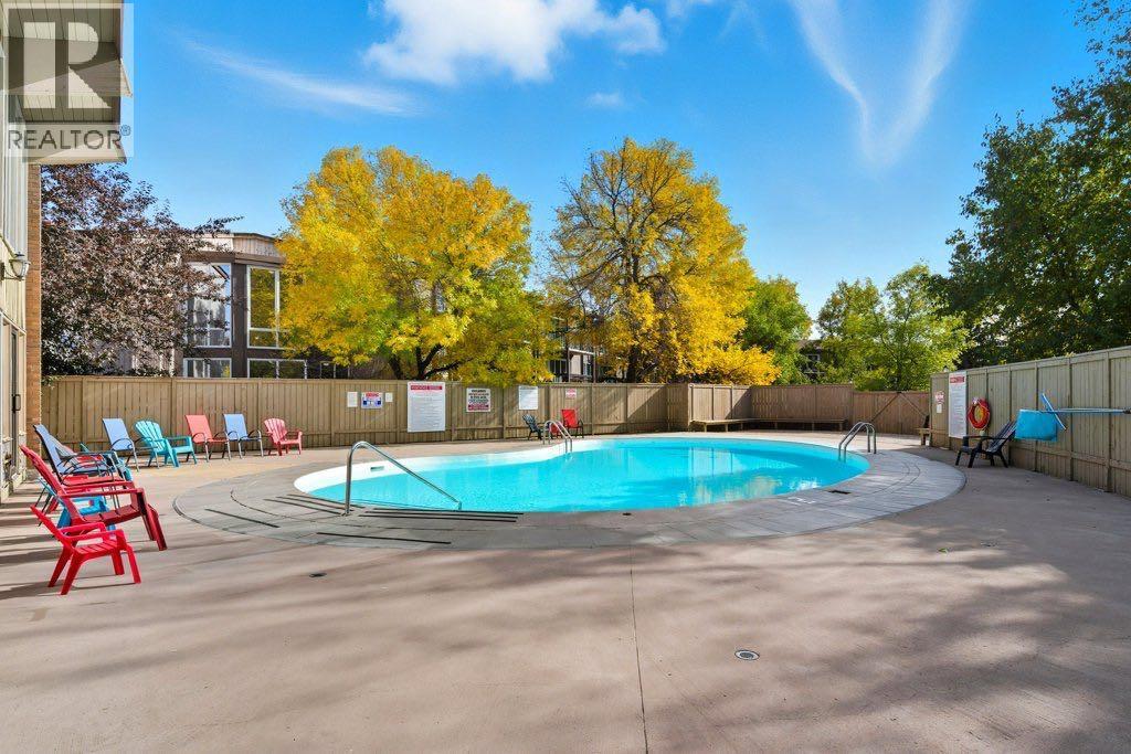 Single Family House for Sale in   Elbow Drive SW Haysboro Calgary 