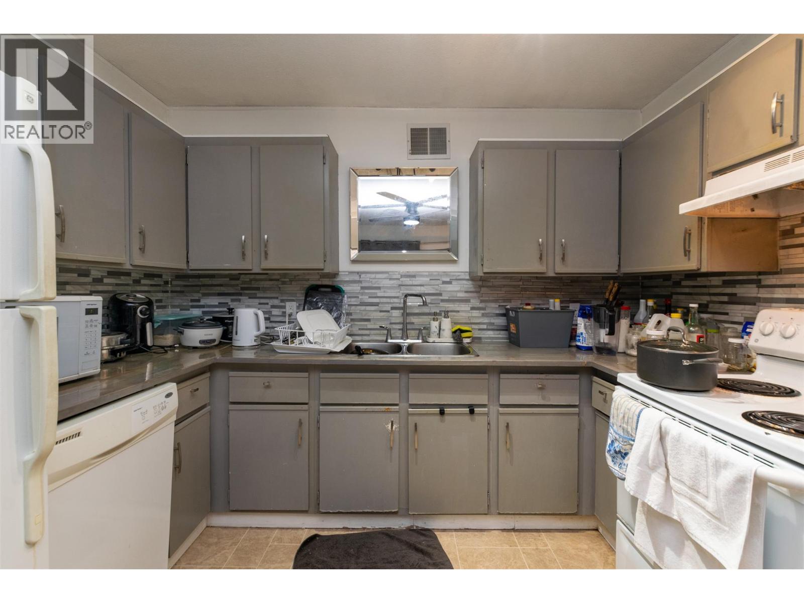 261 Alexander Street Northeast, Salmon Arm