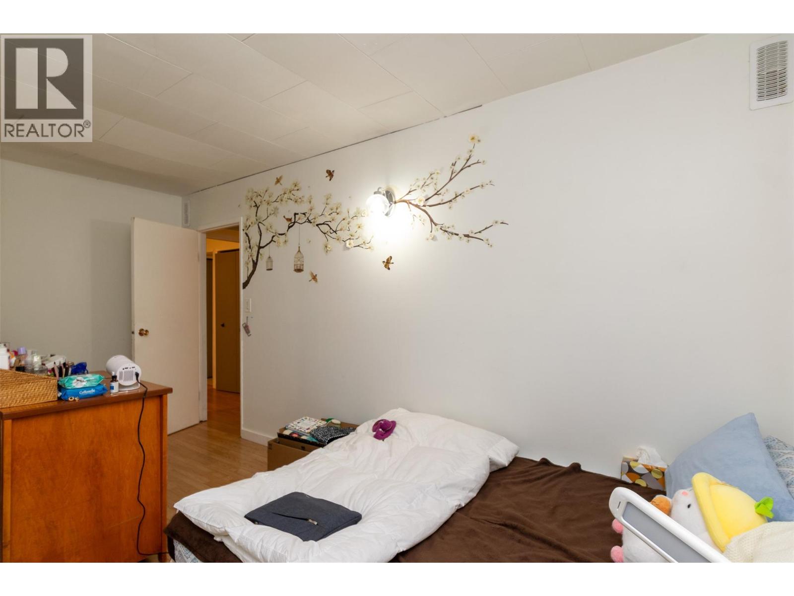 261 Alexander Street Northeast, Salmon Arm