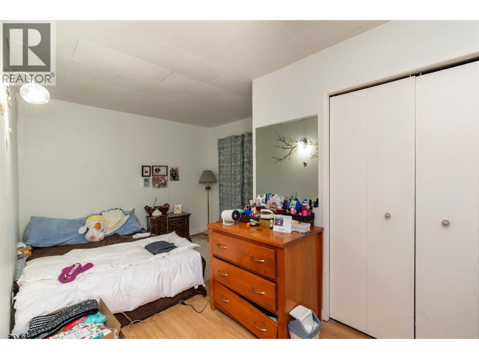 261 Alexander Street Northeast, Salmon Arm