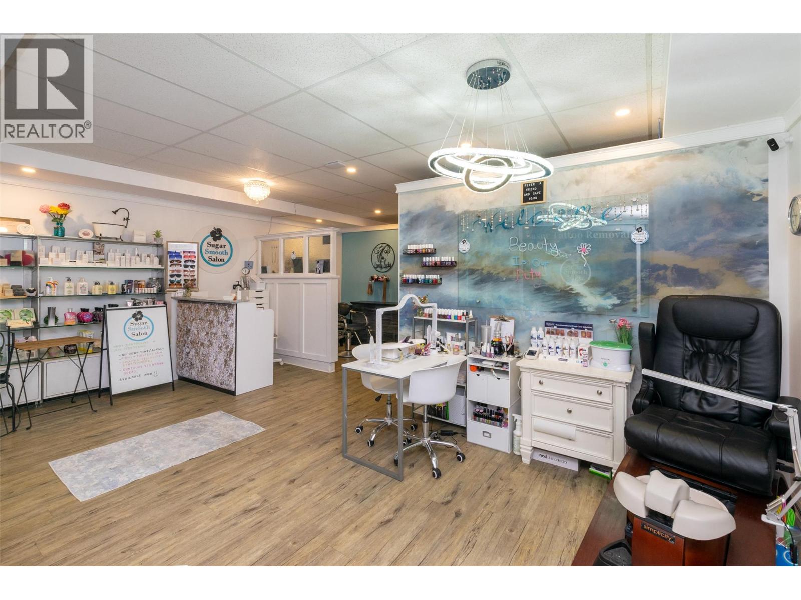 261 Alexander Street Northeast, Salmon Arm