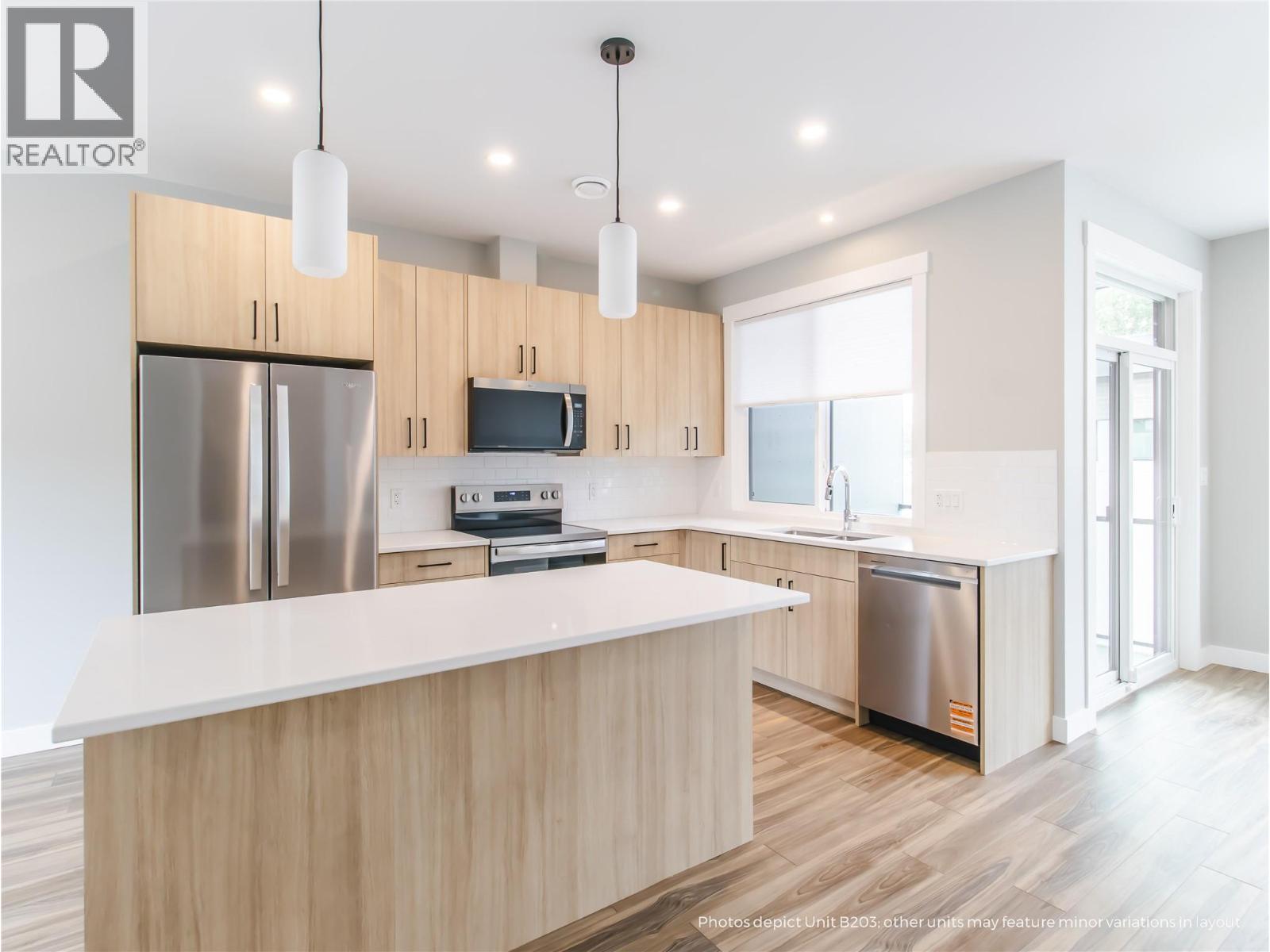 2110 11 Avenue NE Unit# B201, Salmon Arm