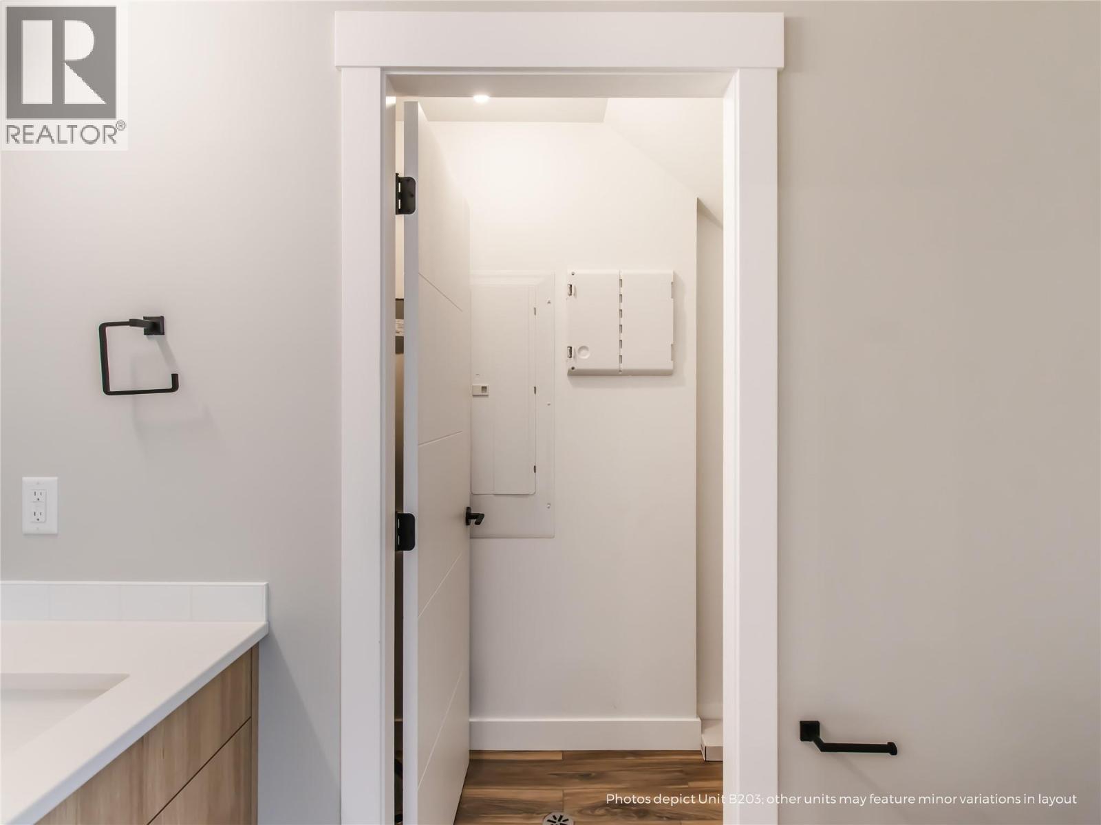 2110 11 Avenue NE Unit# B201, Salmon Arm