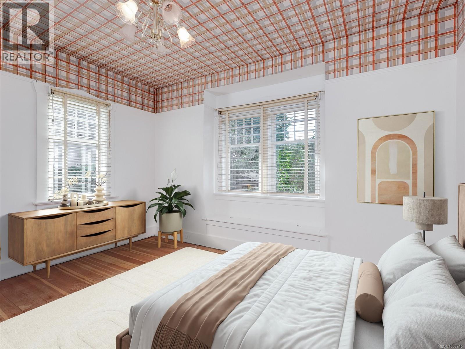  273 Linden Avenue, Victoria