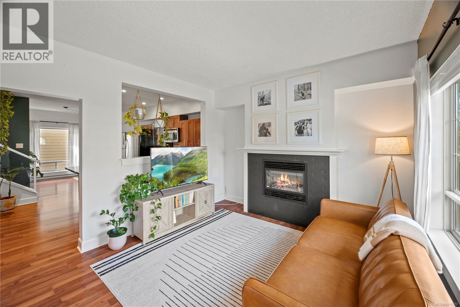 203 785 Station Avenue, Langford