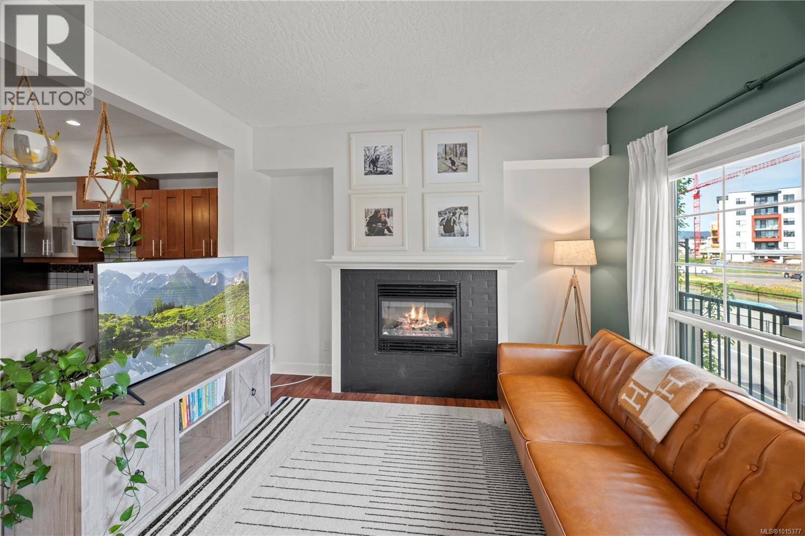 203 785 Station Avenue, Langford