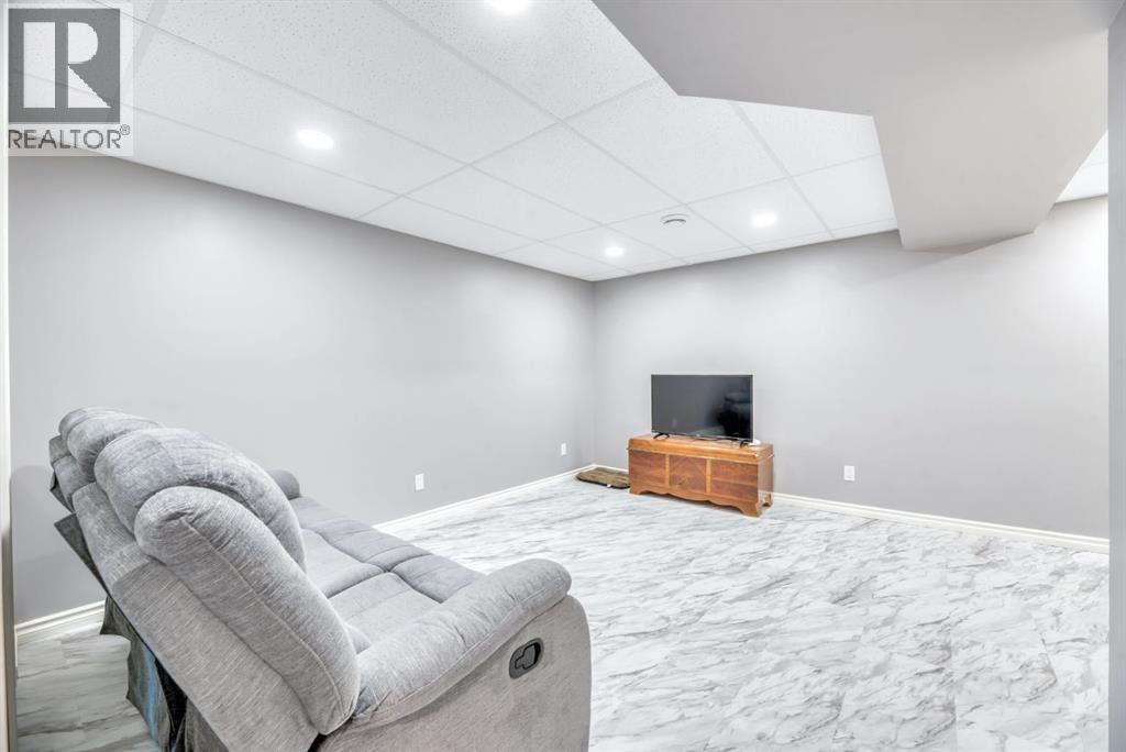 Single Family House Bungalow for Sale in   Street SW Rutland Park Calgary 