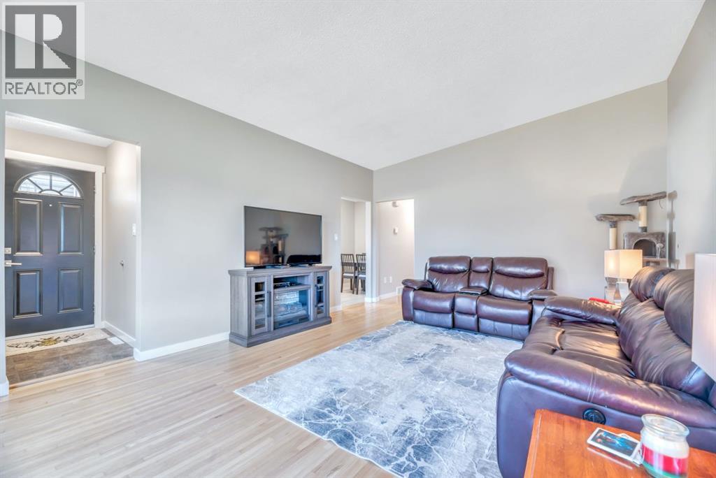 Single Family House Bungalow for Sale in   Street SW Rutland Park Calgary 