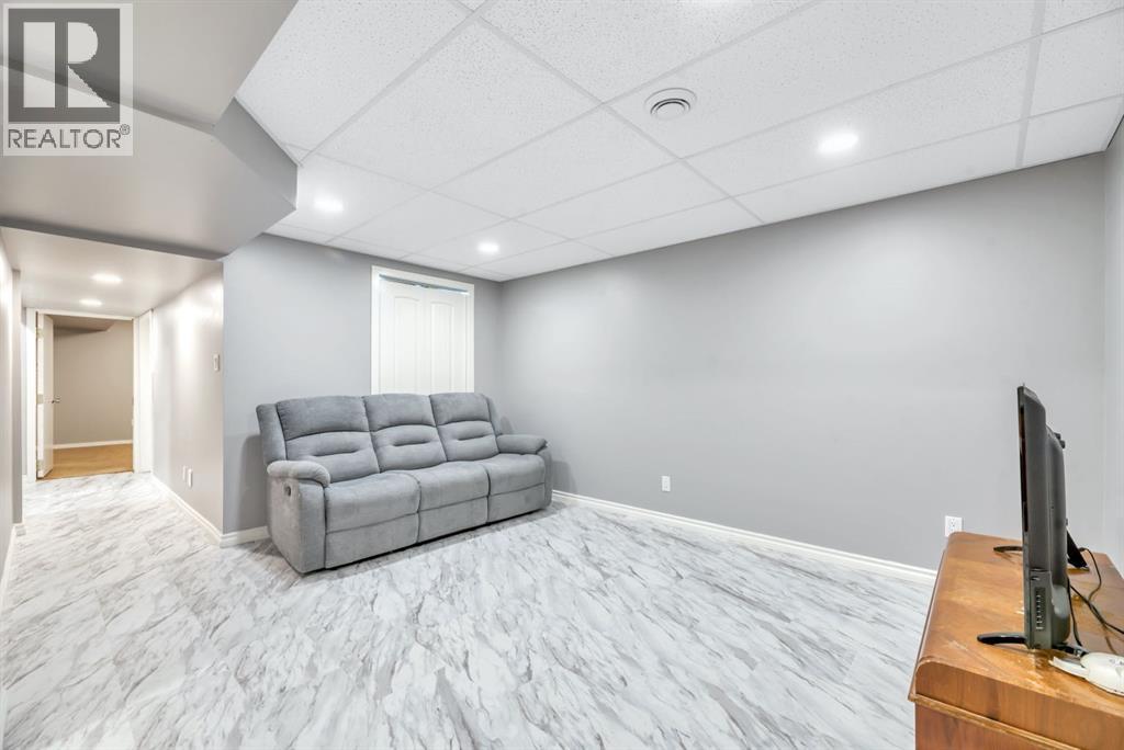 Single Family House Bungalow for Sale in   Street SW Rutland Park Calgary 