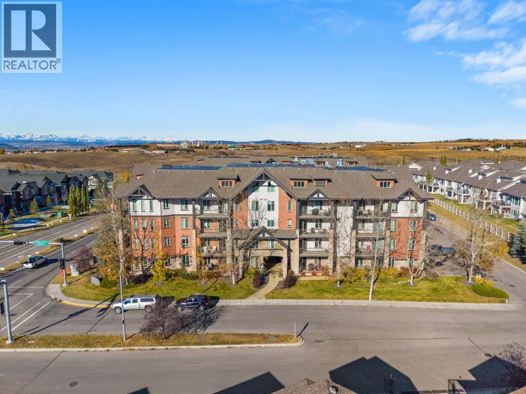 15 Sunset Square, Cochrane