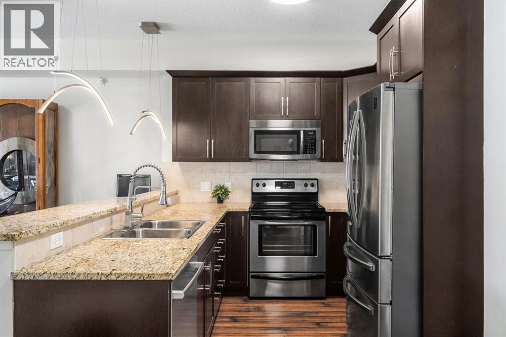 15 Sunset Square, Cochrane
