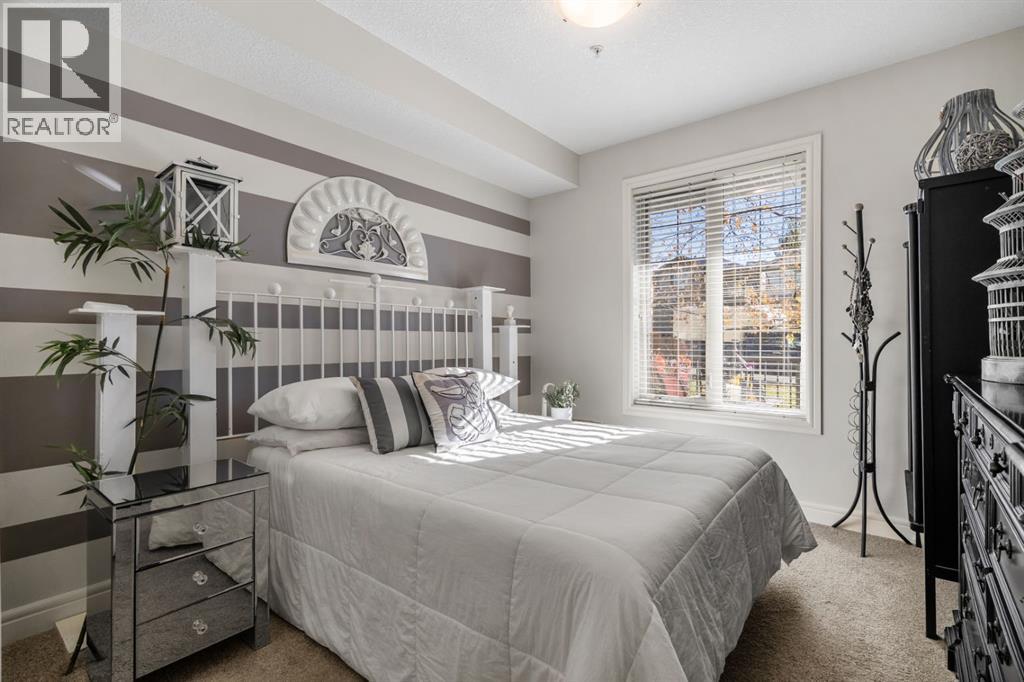 15 Sunset Square, Cochrane