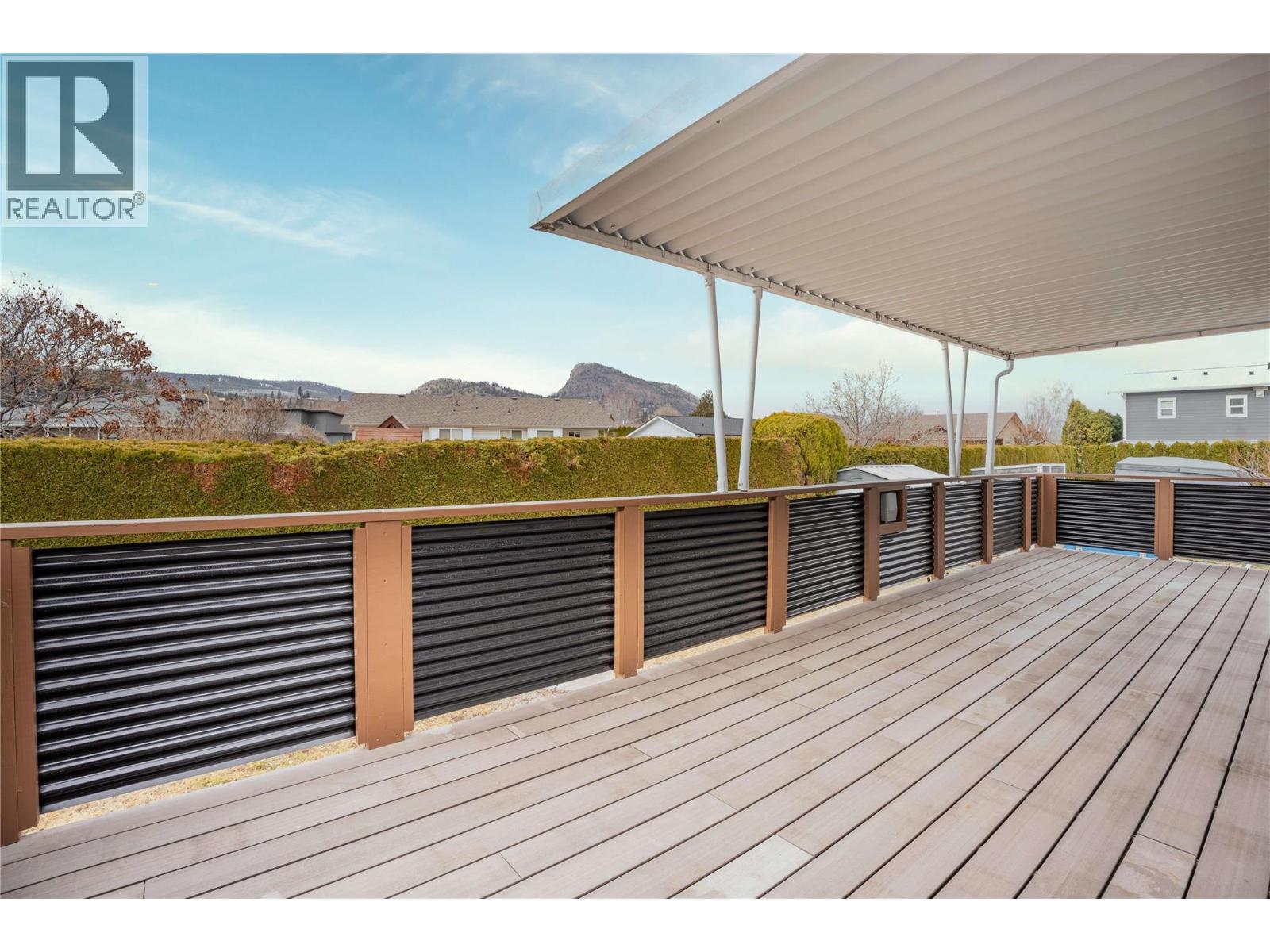  5010 CROIL Avenue, Summerland