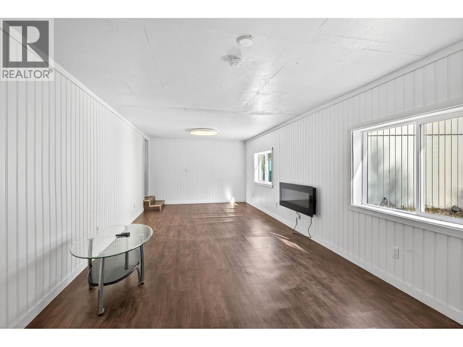 888 BARRIERE LAKES ROAD - 19