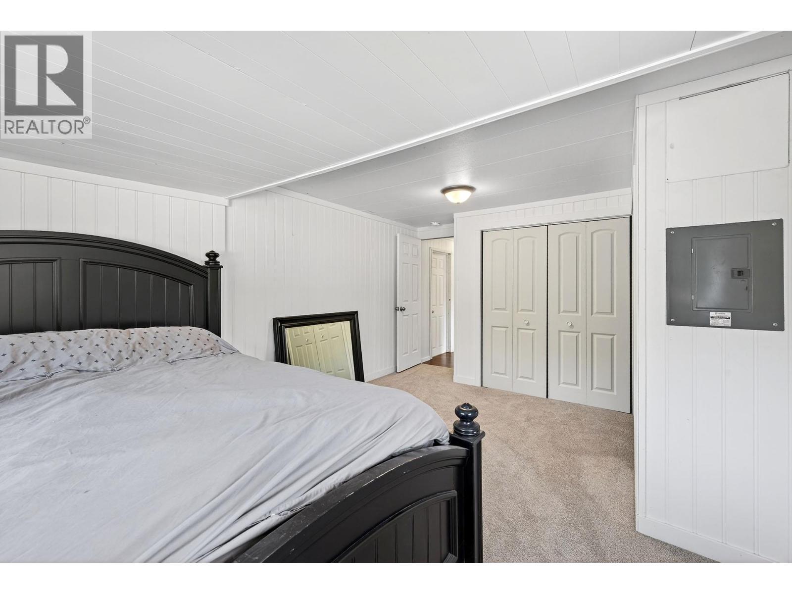 888 BARRIERE LAKES ROAD - 24