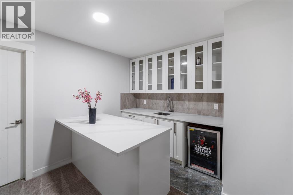 Single Family House for Sale in  Mystic Ridge Way SW Springbank Hill Calgary 