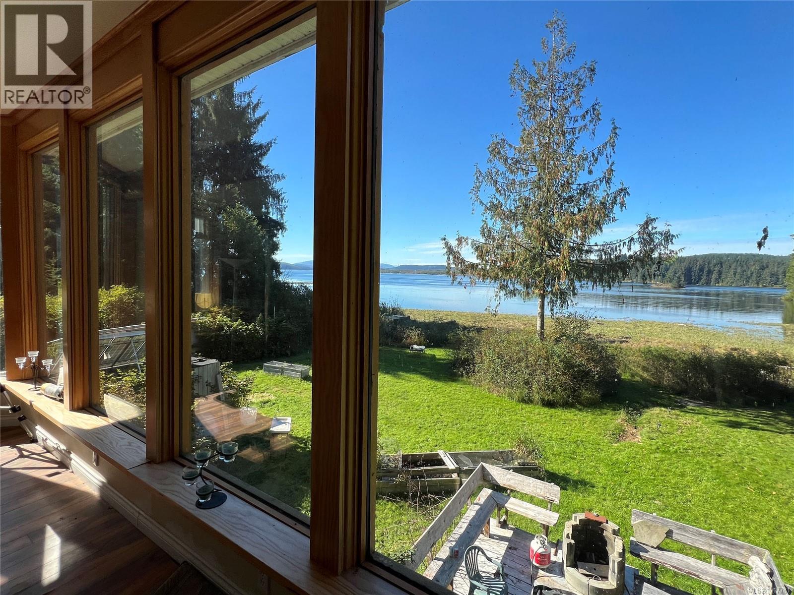 0 Rupert Inlet - 16