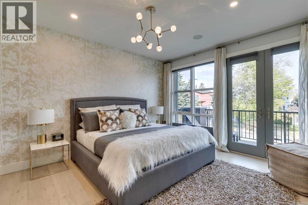 Single Family House for Sale in   Avenue SW Bankview Calgary 