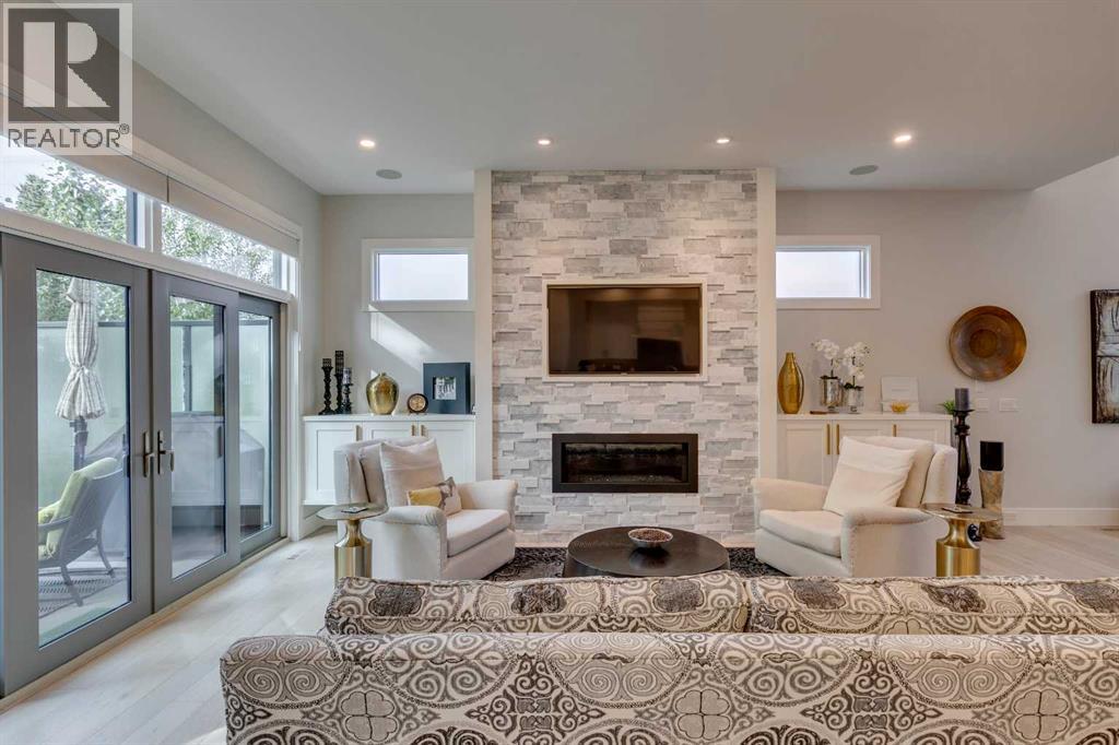 Single Family House for Sale in   Avenue SW Bankview Calgary 