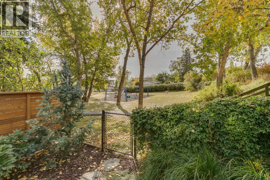 Single Family House for Sale in   Avenue SW Bankview Calgary 