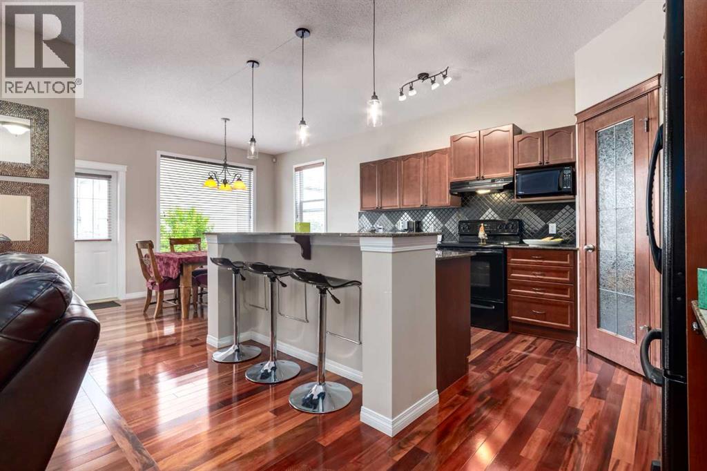 Single Family House for Sale in  Everglen Crescent SW Evergreen Calgary 