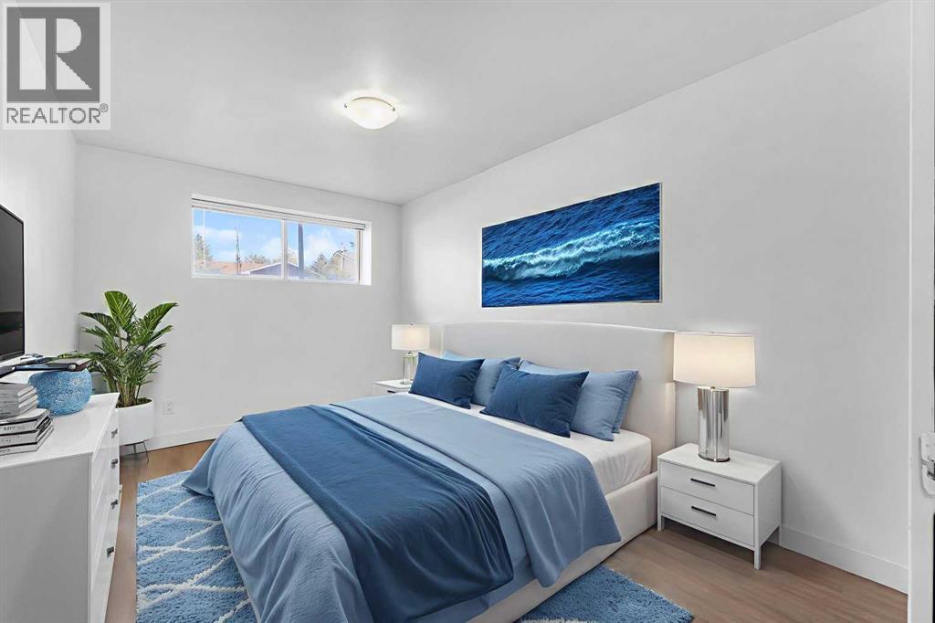 Single Family House Bi-level for Sale in  Hunterquay Way NW Huntington Hills Calgary 