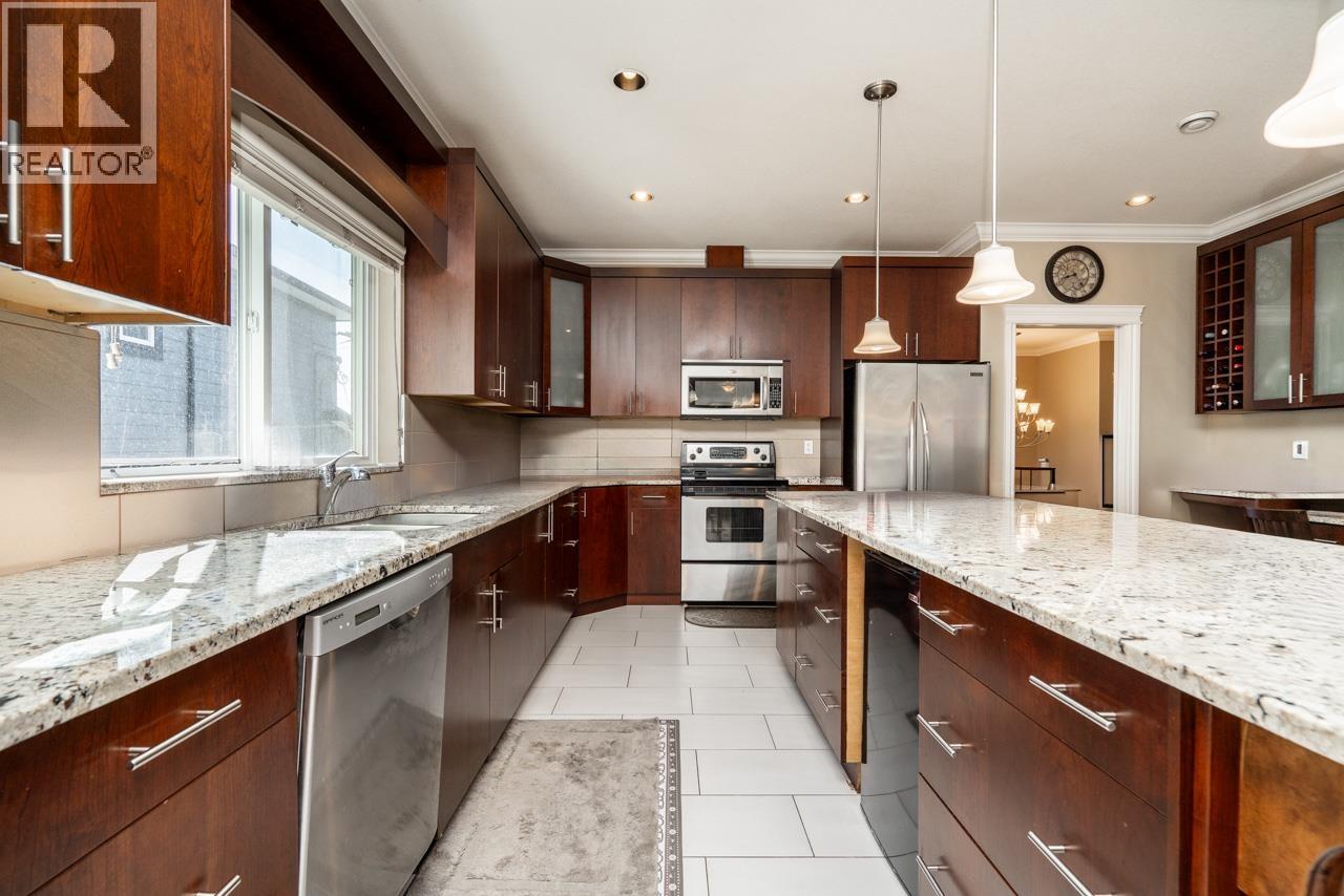 1935 BRUNETTE AVENUE, Coquitlam