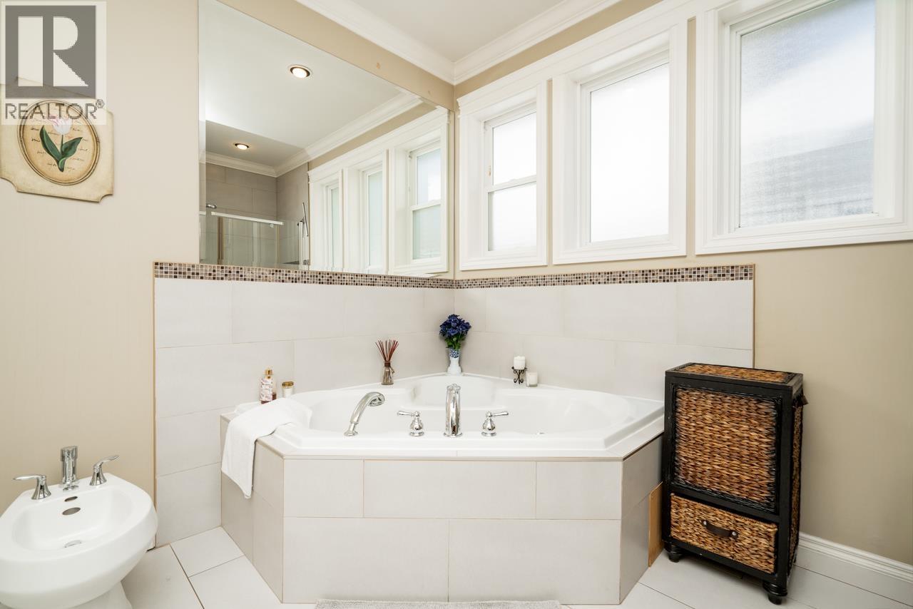 1935 BRUNETTE AVENUE, Coquitlam