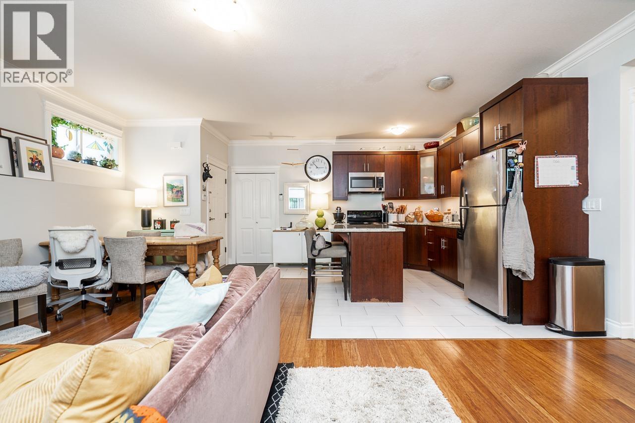 1935 BRUNETTE AVENUE, Coquitlam