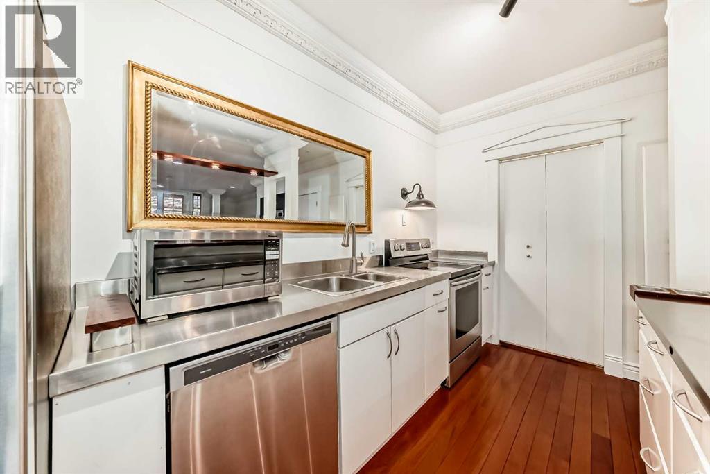 Single Family House for Sale in    Street SW Beltline Calgary 