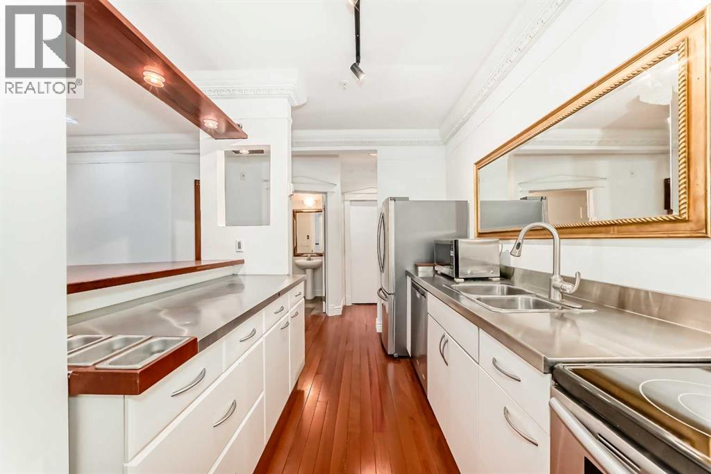 Single Family House for Sale in    Street SW Beltline Calgary 