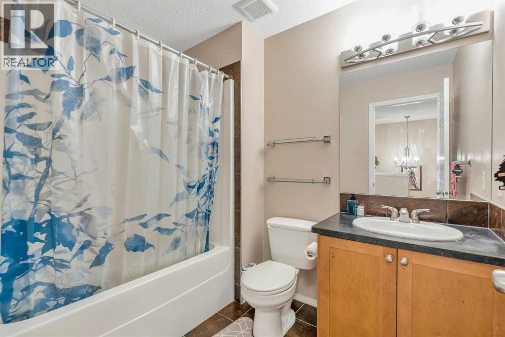 Single Family House for Sale in  Taralake Street NE Taradale Calgary 