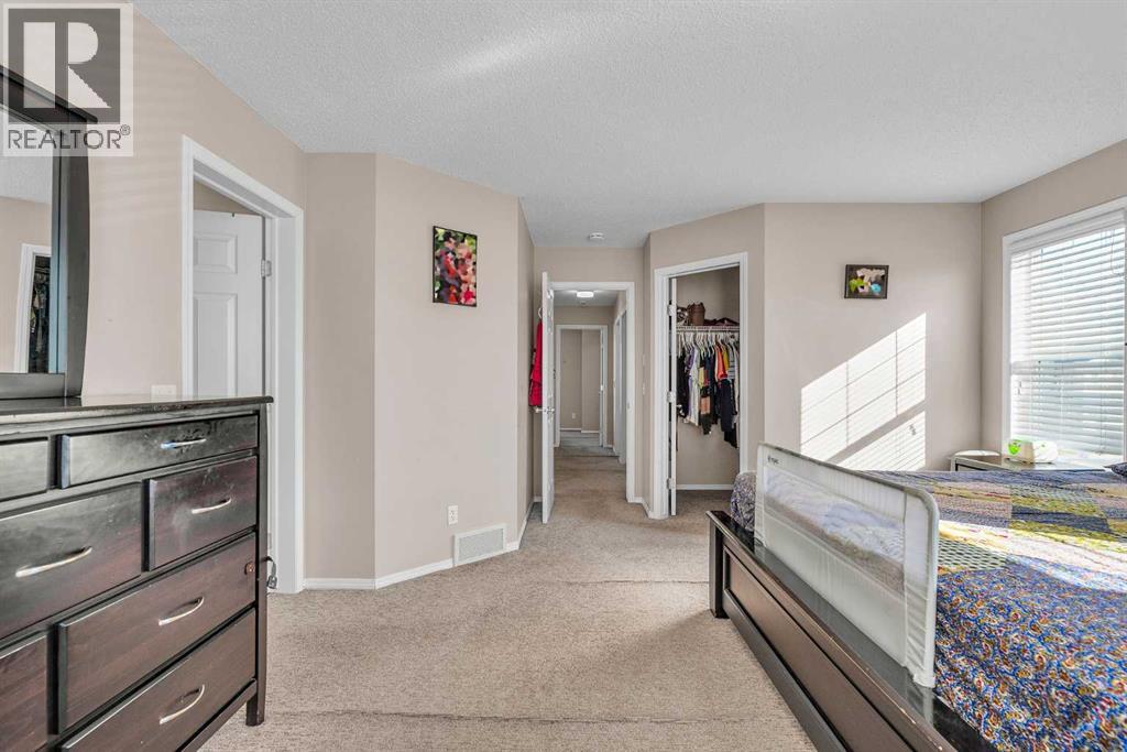 Single Family House for Sale in  Taralake Street NE Taradale Calgary 