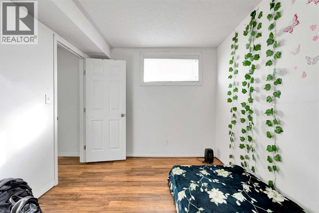Single Family House for Sale in  Taralake Street NE Taradale Calgary 