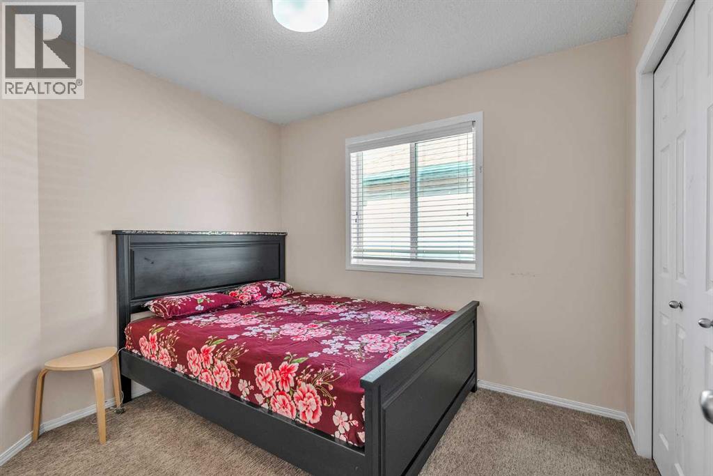 Single Family House for Sale in  Taralake Street NE Taradale Calgary 