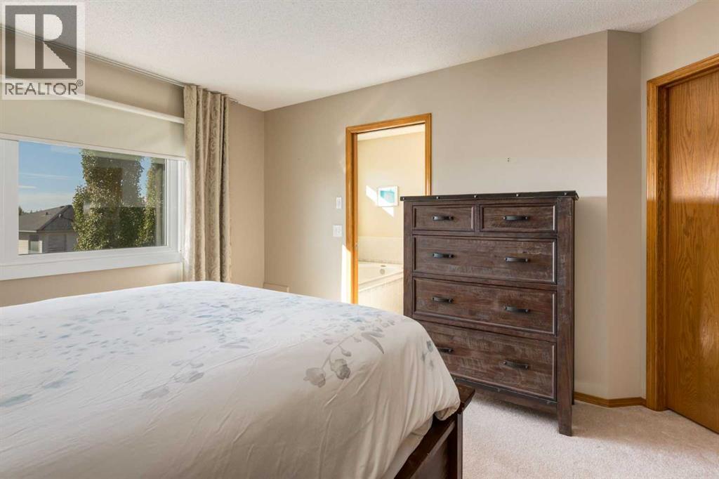 Single Family House for Sale in  Citadel Park NW Citadel Calgary 
