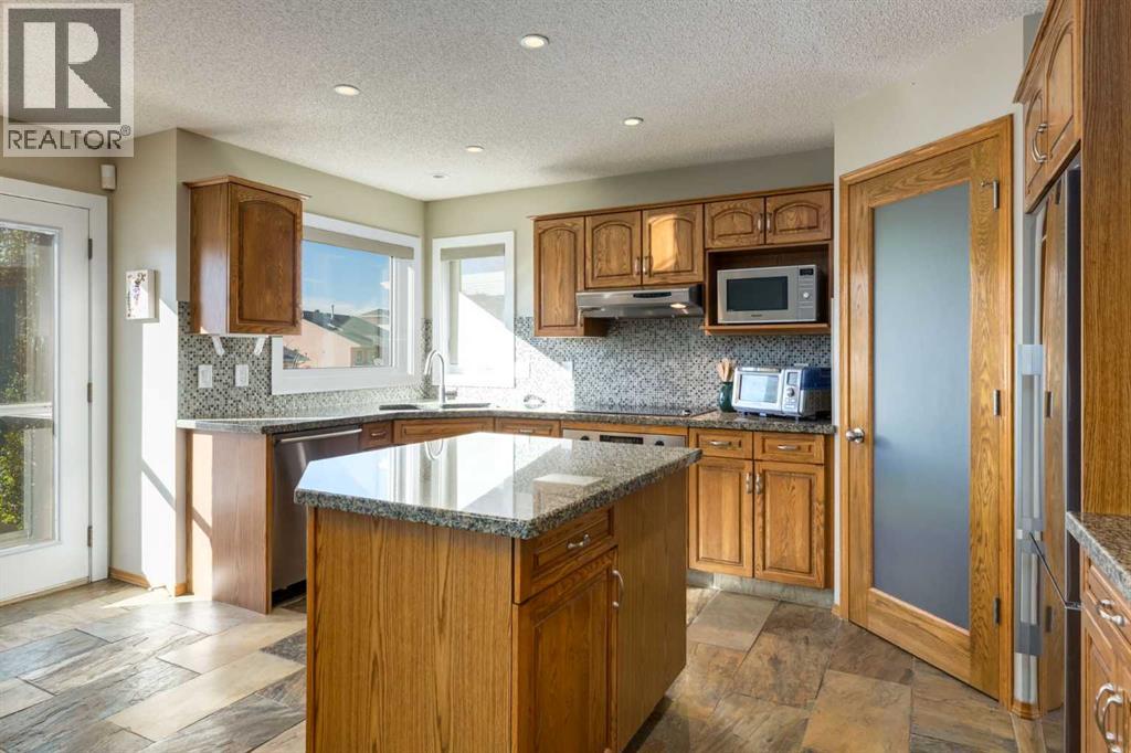 Single Family House for Sale in  Citadel Park NW Citadel Calgary 