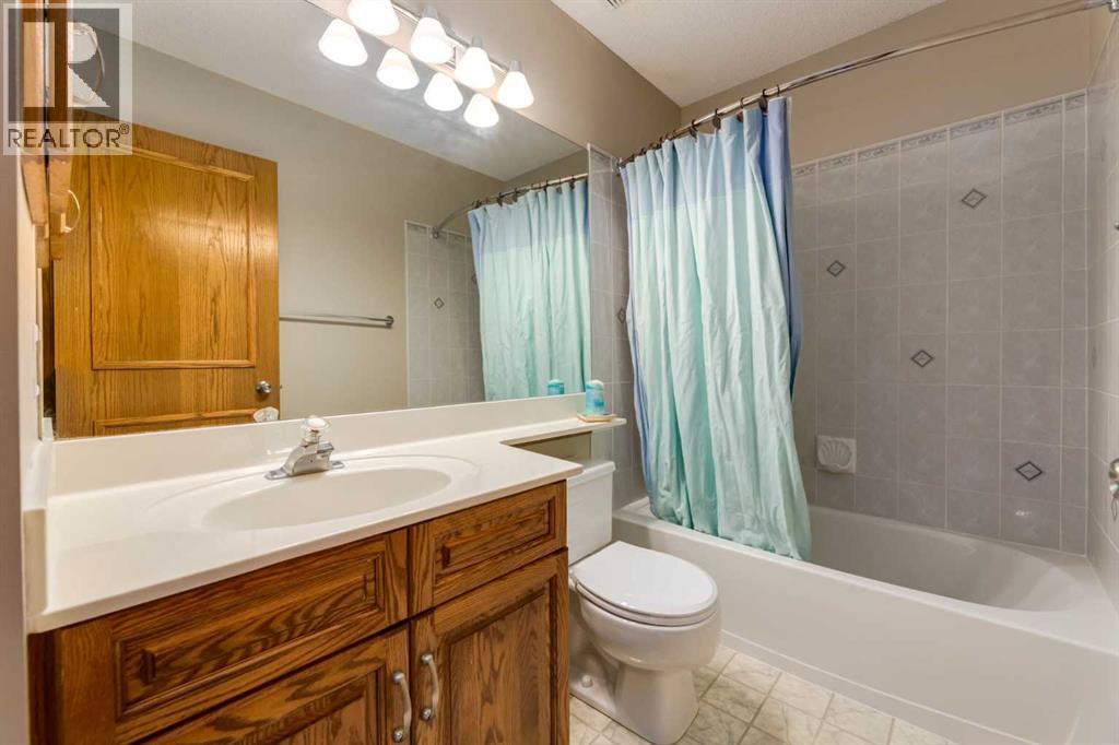 Single Family House for Sale in  Citadel Park NW Citadel Calgary 