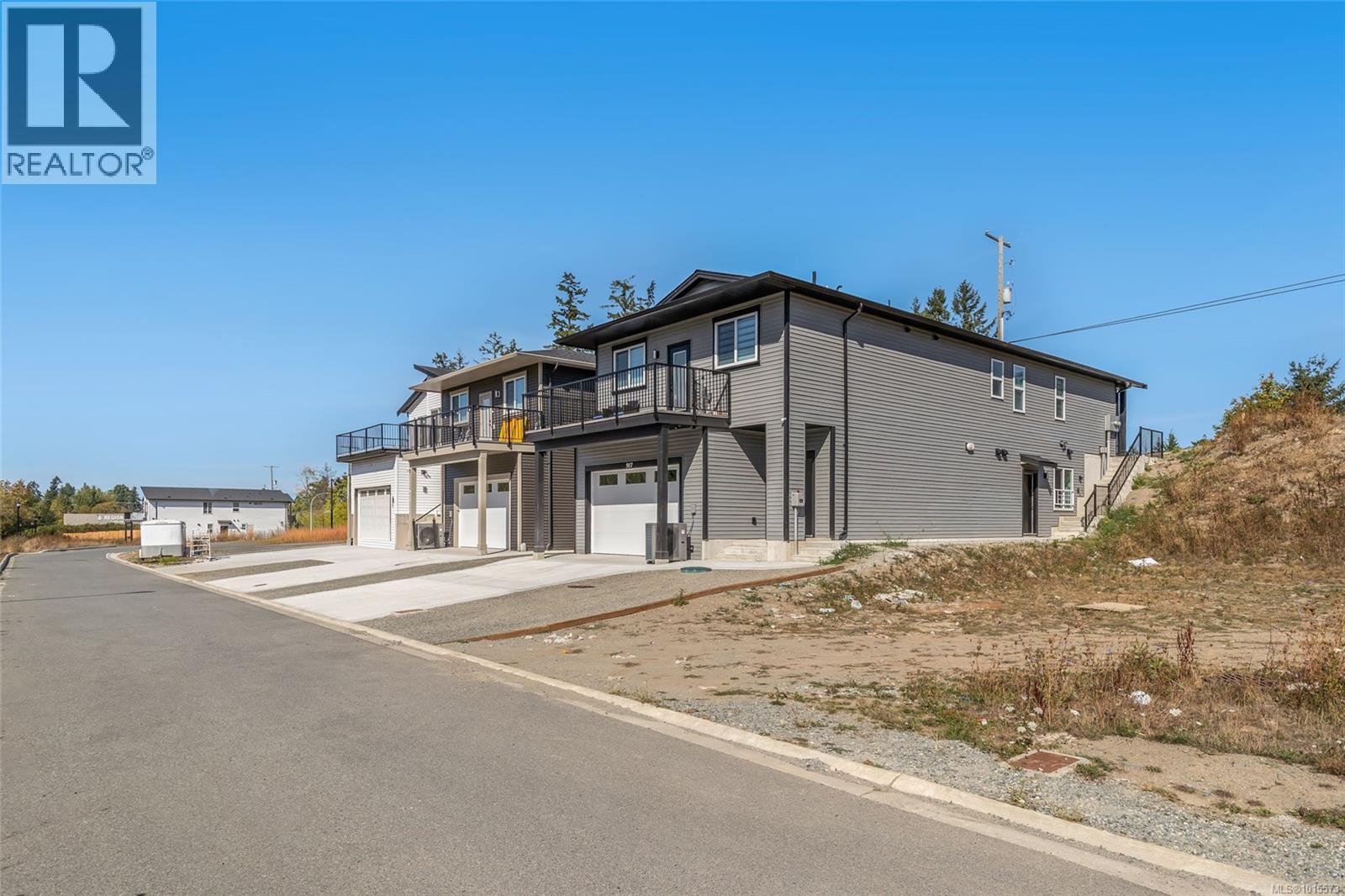 855 Old Victoria Rd, Nanaimo - Exteriors - Full Complex View - Photo 3