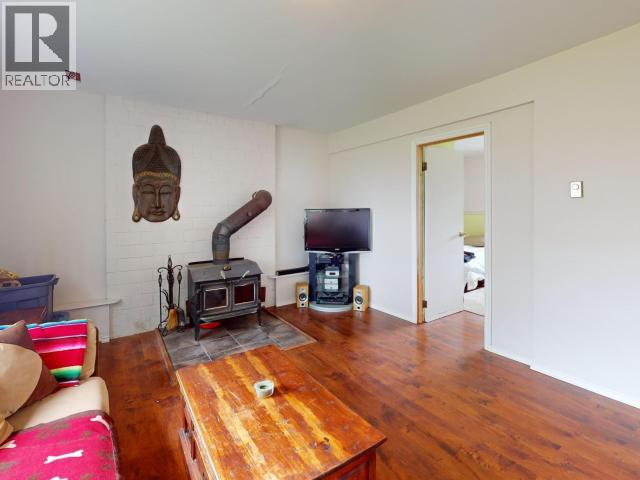 3433 SELKIRK AVE, Powell River