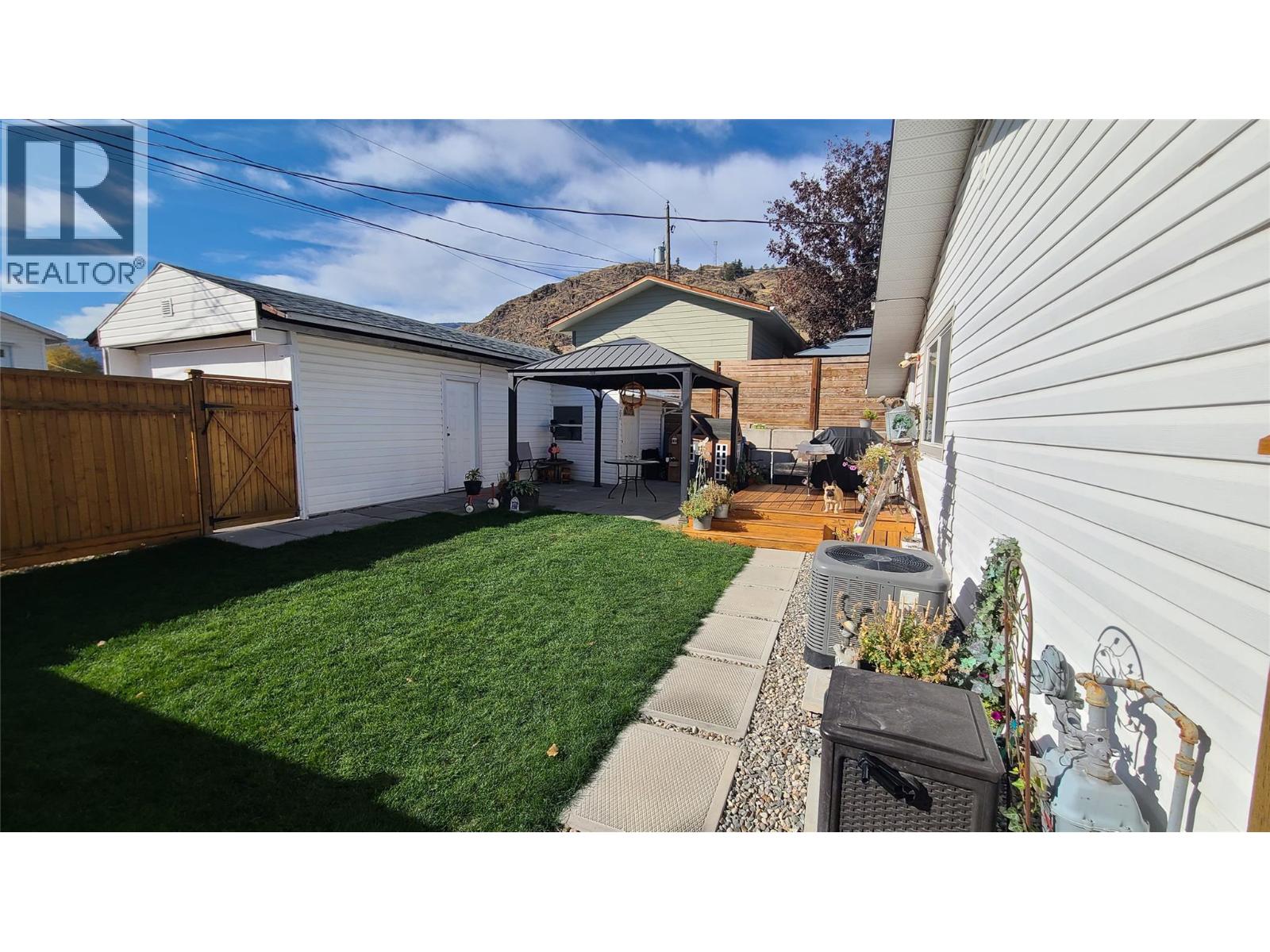  6372 HAVEN Street, Oliver