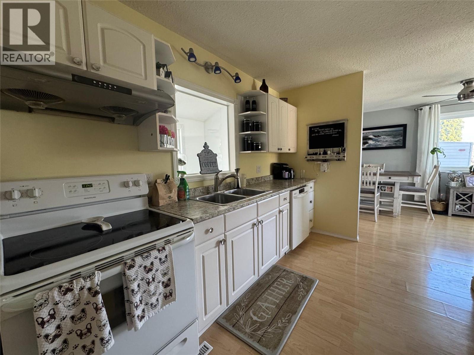  6372 HAVEN Street, Oliver