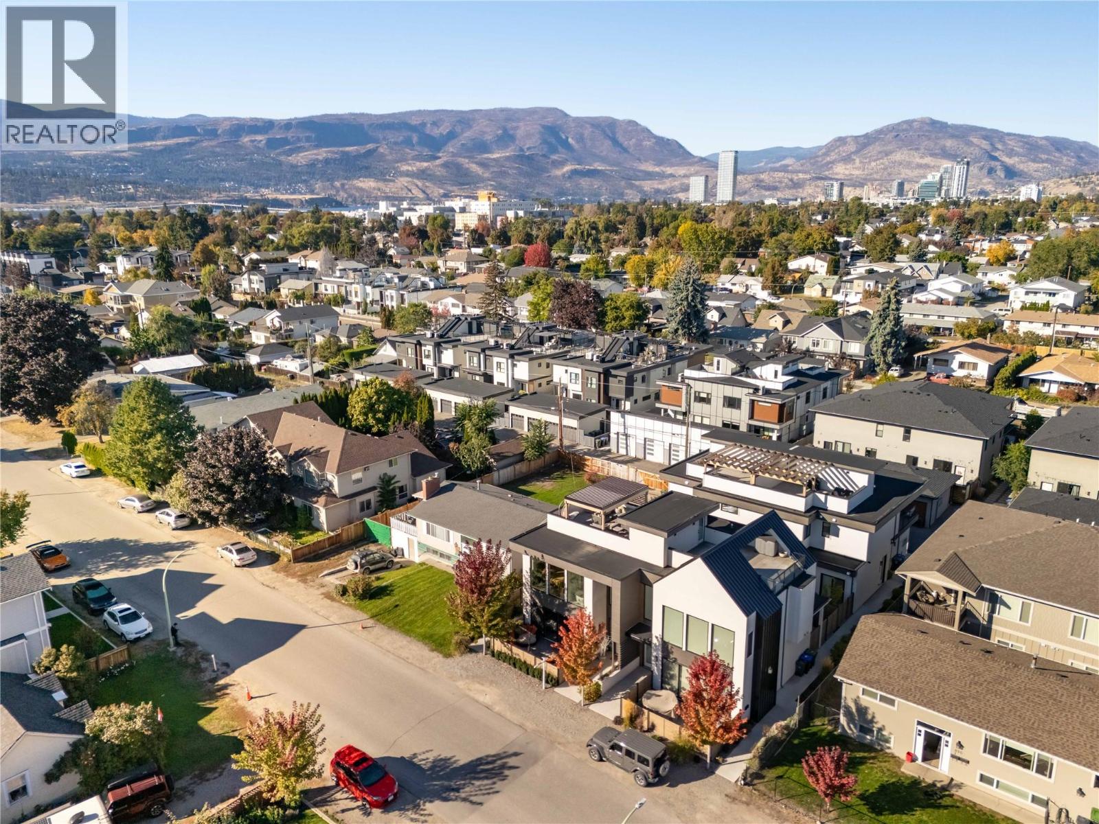  884 Patterson Avenue, Kelowna