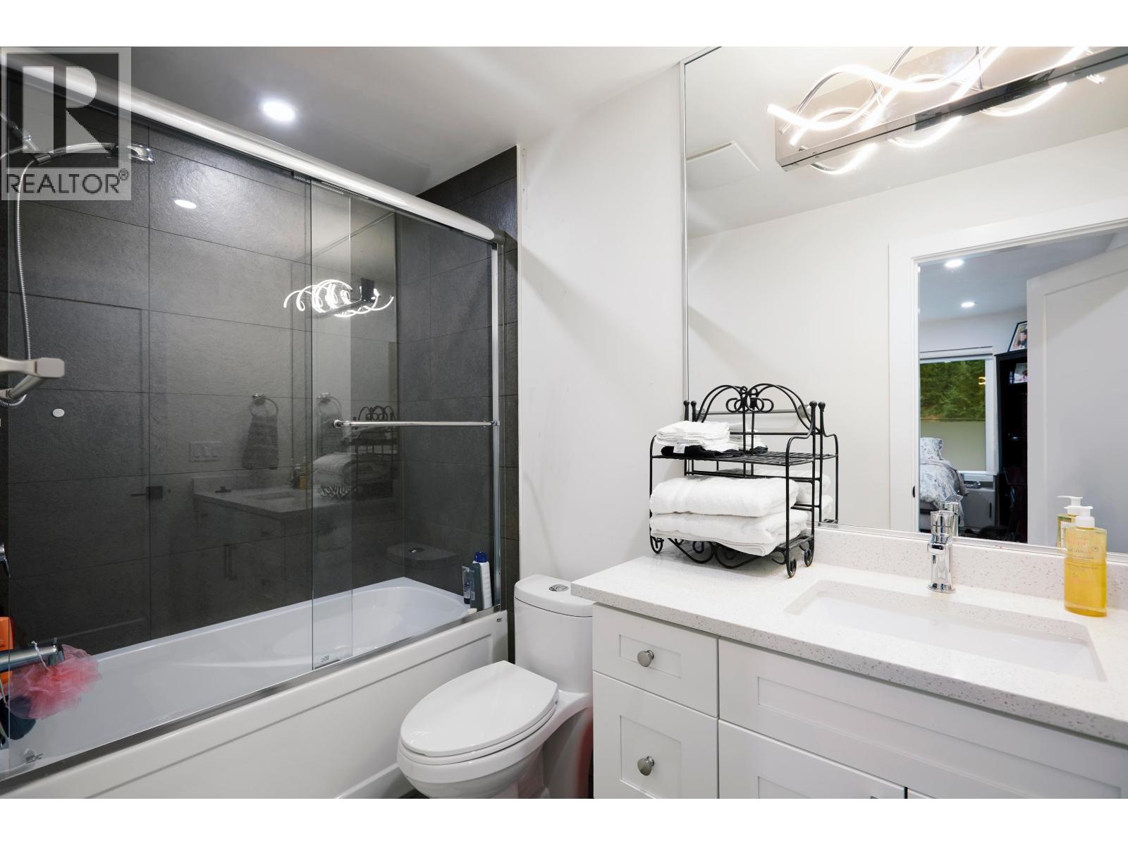 10160 ROLLEY CRESCENT, Maple Ridge