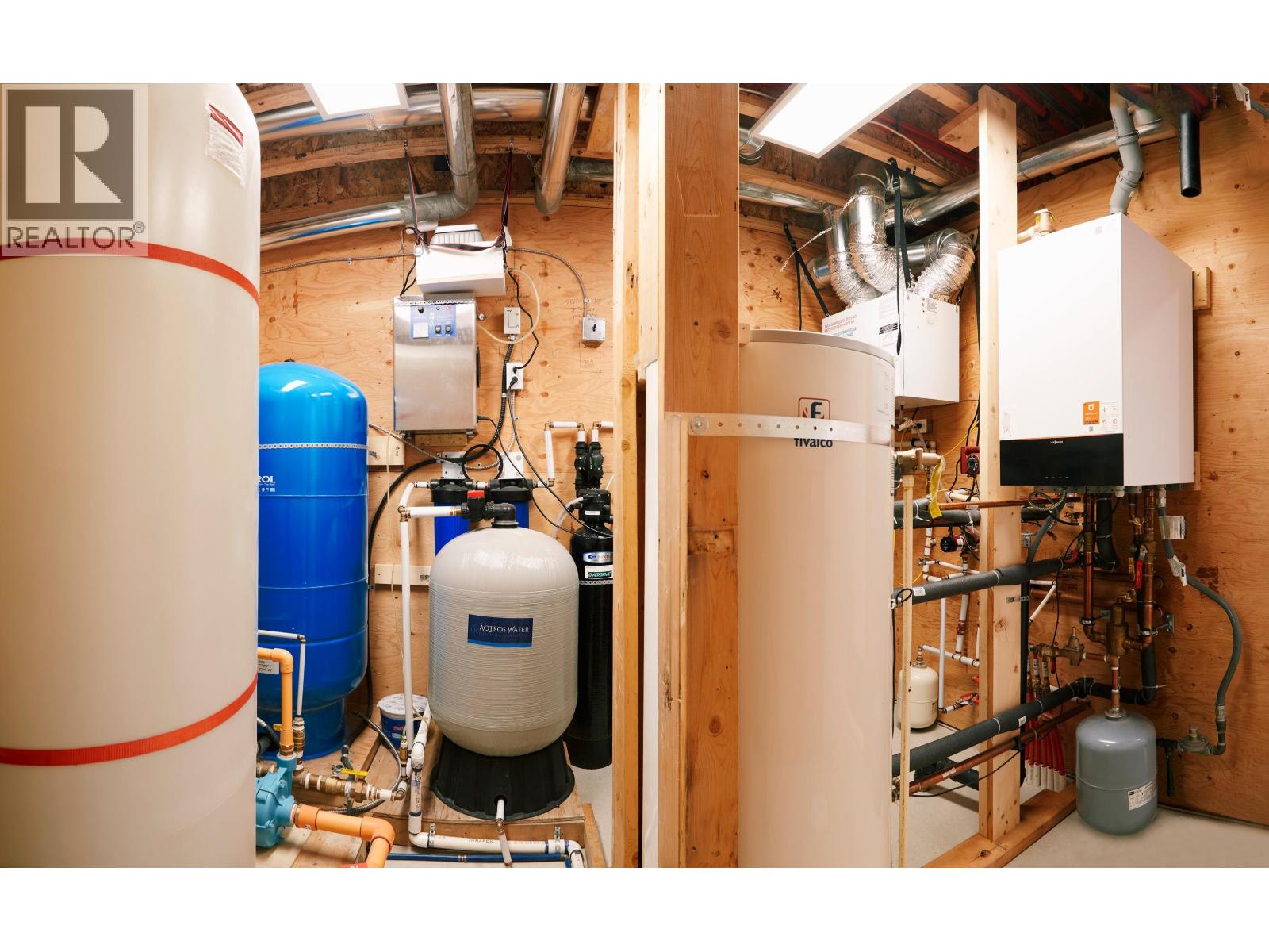 10160 ROLLEY CRESCENT, Maple Ridge