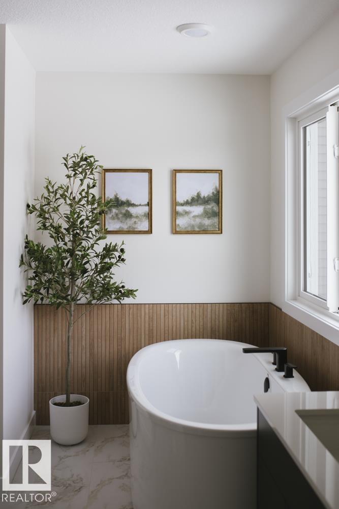 6 Coulee CL, Ardrossan