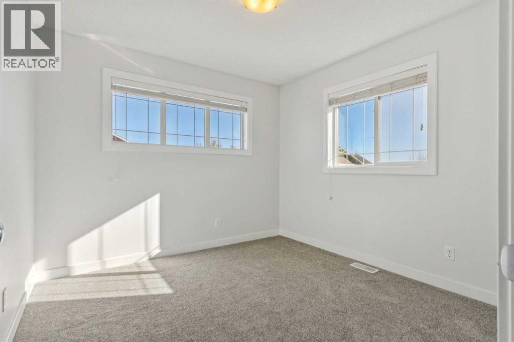 193 Heartland Way, Cochrane