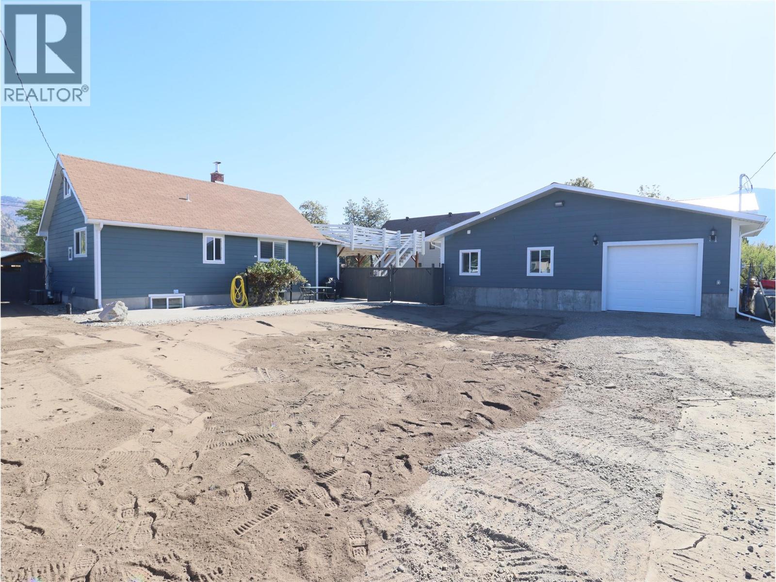 7689 21st Street, Grand Forks