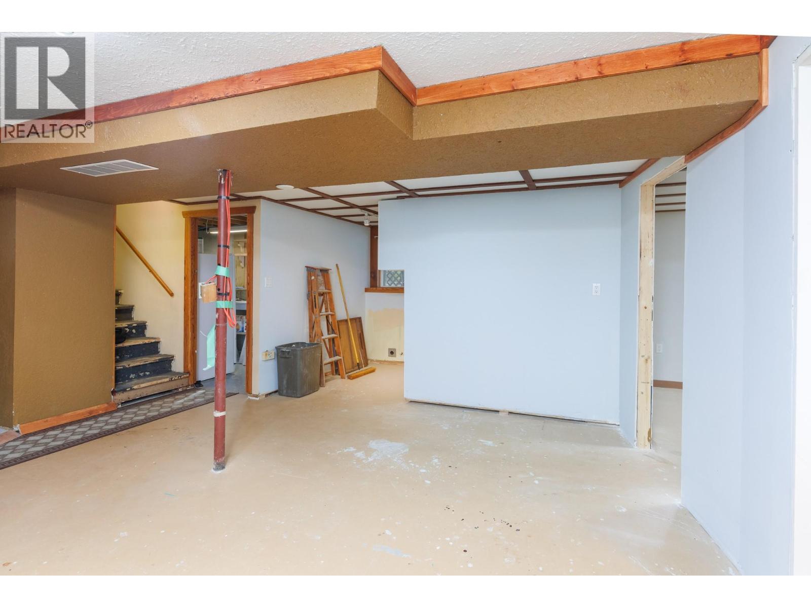 3380 28 Avenue Northeast, Salmon Arm